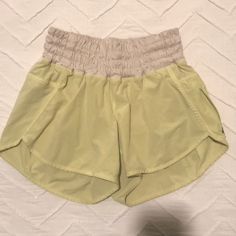 LULULEMON YELLOW SHORTS